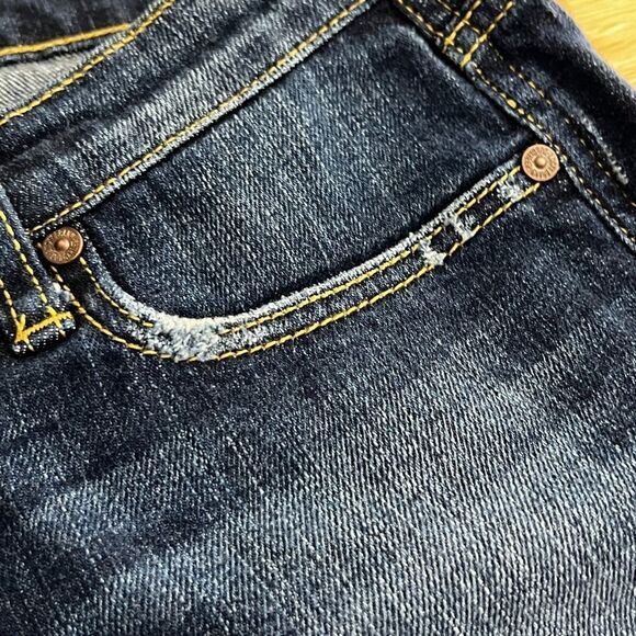 LUCKY BRAND ASHFORD CLASSIC RIDER EMBROIDERED CASUAL EVERYDAY WEAR PREMIUM JEANS - Picture 13 of 13